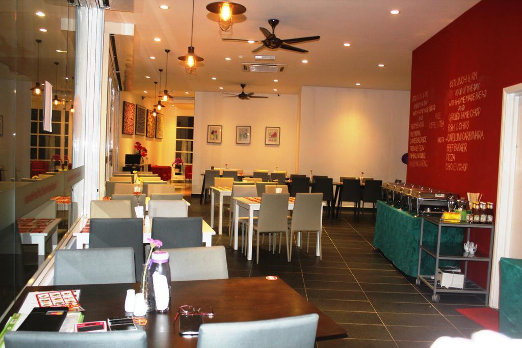 Easyrest Hotel Petaling Jaya Exterior foto